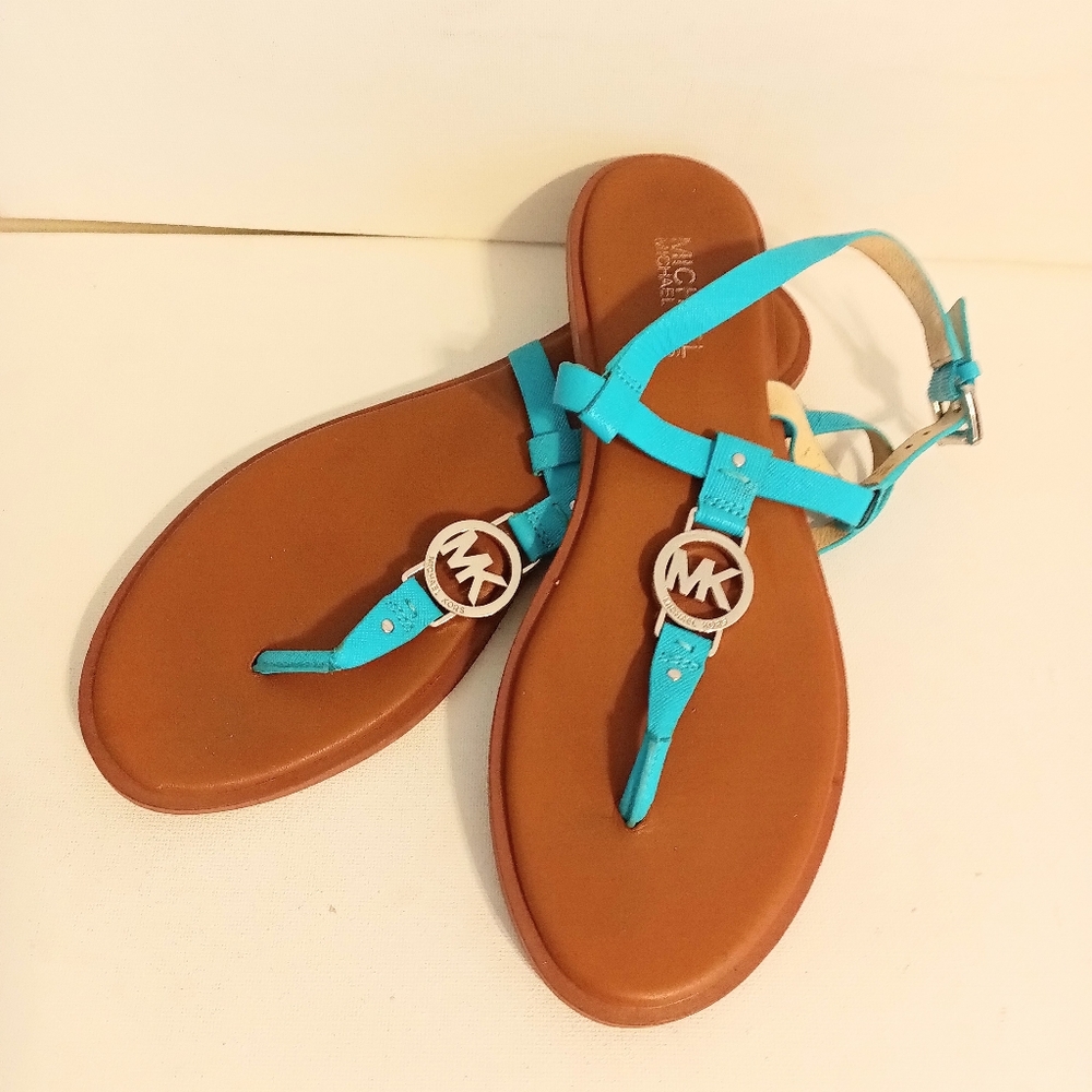 Michael Kors thong sandals size 9 aqua color